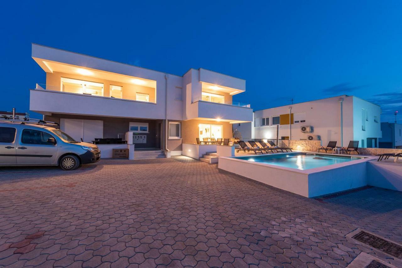 Adris 2 Luxury Modern Apartment With A Pool Novalja Dış mekan fotoğraf