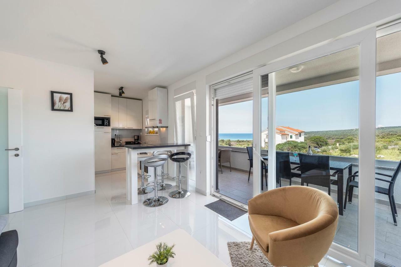 Adris 2 Luxury Modern Apartment With A Pool Novalja Dış mekan fotoğraf